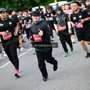 Runner Photo 4153252