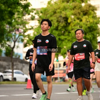 Runner Photo 4153265
