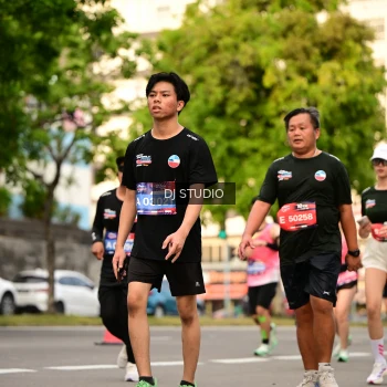 Runner Photo 4153270