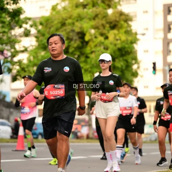Runner Photo 4153273