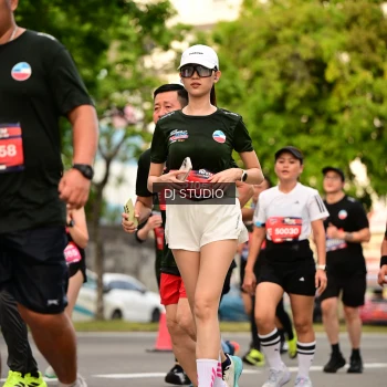 Runner Photo 4153294