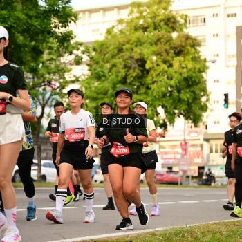 Runner Photo 4153301