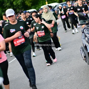 Runner Photo 4153302