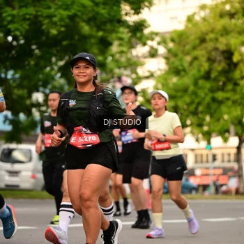 Runner Photo 4153312