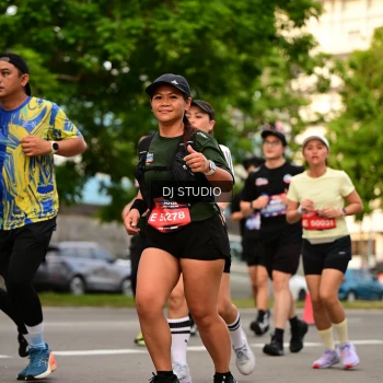 Runner Photo 4153314