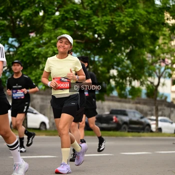 Runner Photo 4153344