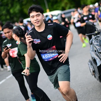 Runner Photo 4153351