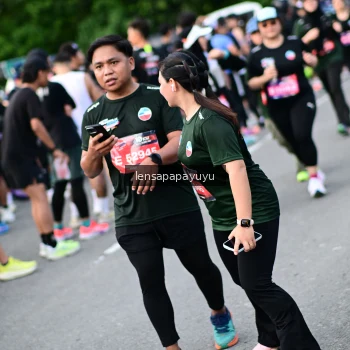 Runner Photo 4153352
