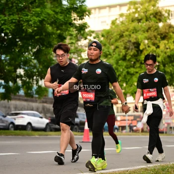 Runner Photo 4153353