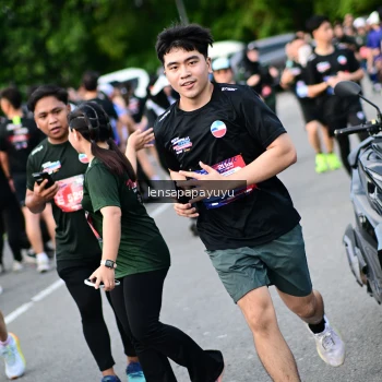 Runner Photo 4153354