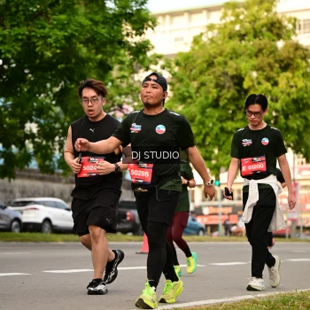 Runner Photo 4153355