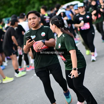 Runner Photo 4153357