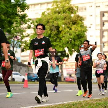 Runner Photo 4153361