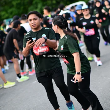 Runner Photo 4153363