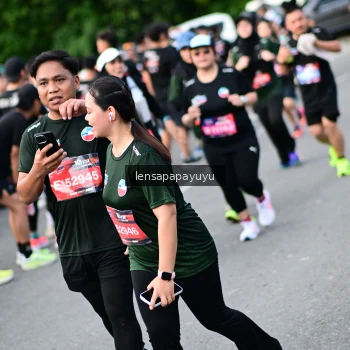 Runner Photo 4153372