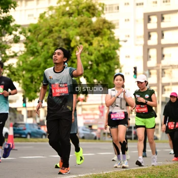 Runner Photo 4153375