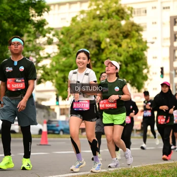 Runner Photo 4153391