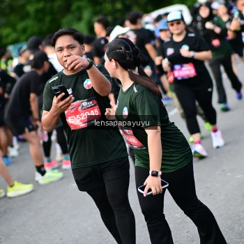 Runner Photo 4153393