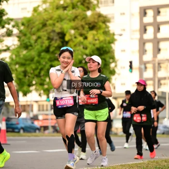 Runner Photo 4153395