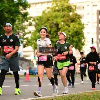 Runner Photo 4153398