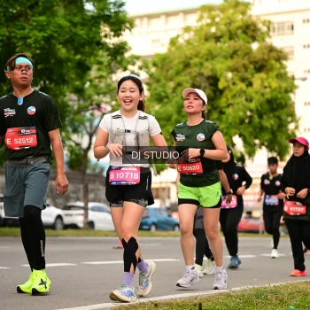 Runner Photo 4153399