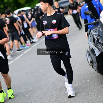 Runner Photo 4153421