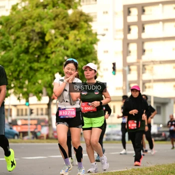 Runner Photo 4153424
