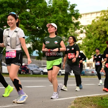 Runner Photo 4153430