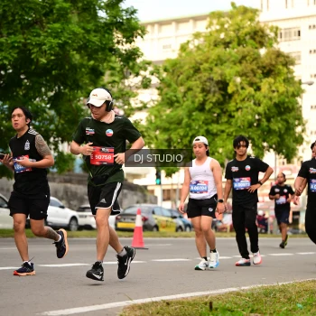 Runner Photo 4153441