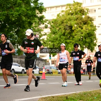Runner Photo 4153445