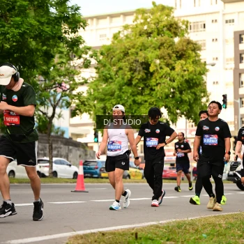 Runner Photo 4153449