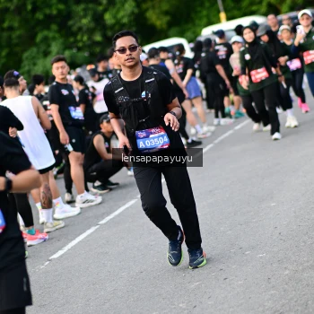 Runner Photo 4153468