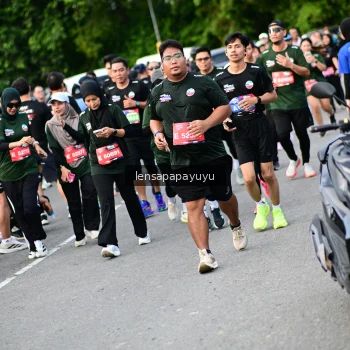 Runner Photo 4153485