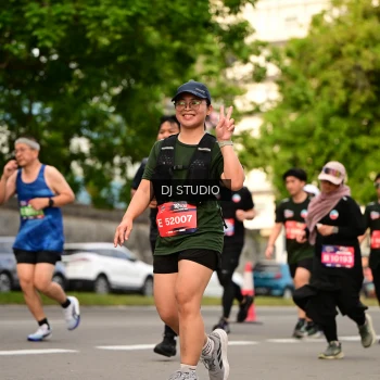Runner Photo 4153492