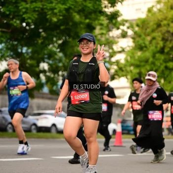 Runner Photo 4153496
