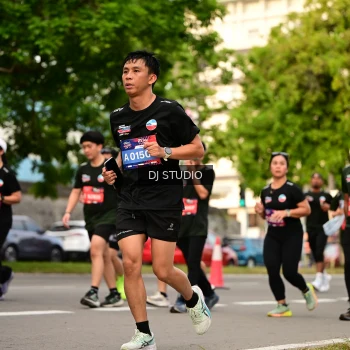 Runner Photo 4153509