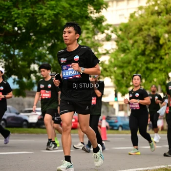 Runner Photo 4153511