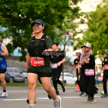 Runner Photo 4153513