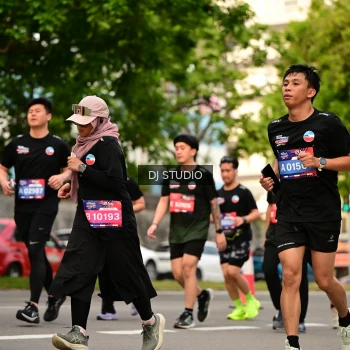 Runner Photo 4153514