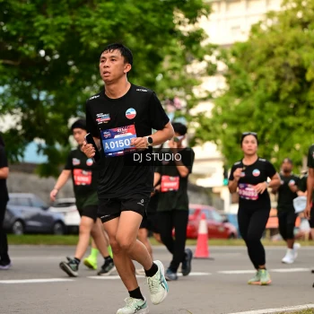 Runner Photo 4153517