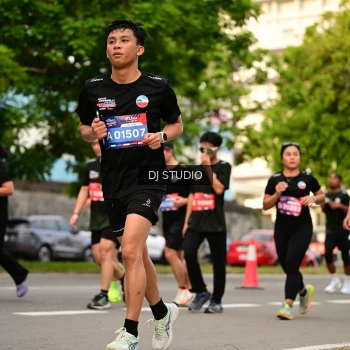 Runner Photo 4153518