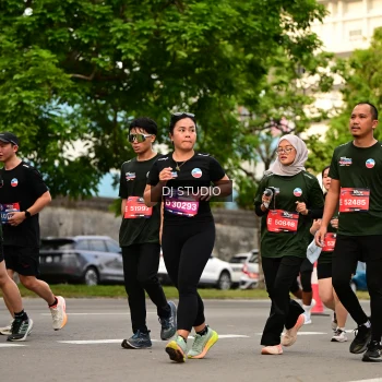 Runner Photo 4153529
