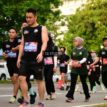 Runner Photo 4153570