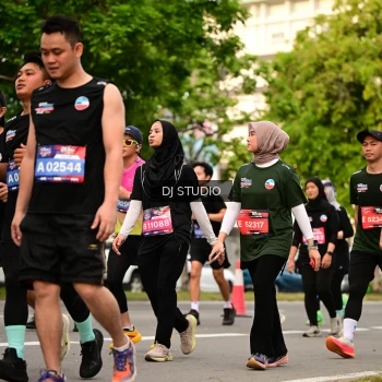 Runner Photo 4153576