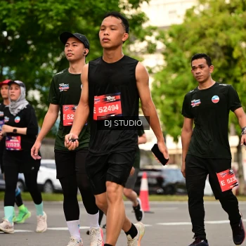 Runner Photo 4153591