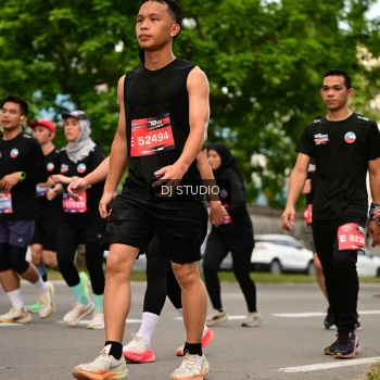 Runner Photo 4153612