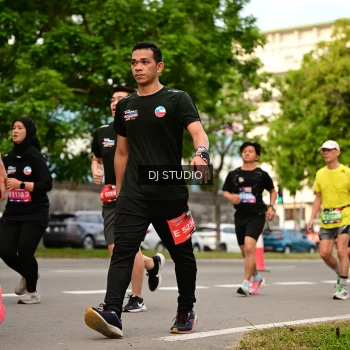 Runner Photo 4153613
