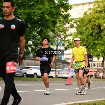 Runner Photo 4153621