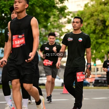 Runner Photo 4153627