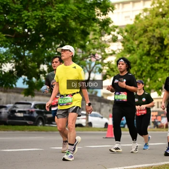 Runner Photo 4153638